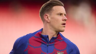 صورة تير شتيجن يغادر برشلونة إلى جيرونا في صفقة مدوية