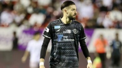 صورة الشباب يقطع الطريق أمام الاتحاد ويصطدم برغبة يانيك كاراسكو