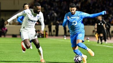 صورة الهلال يقهر الظروف ويخطف فوزاً دراماتيكياً من أنياب نيوم ليبتعد بصدارة دوري روشن