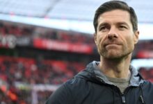 صورة جماهير ليفربول تستنجد بتشابي ألونسو لإنقاذ موسم الريدز