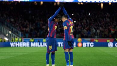 صورة لقطة مثيرة بين رافينيا ويامال تؤكد غياب الأنانية داخل برشلونة