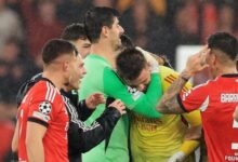 صورة ما فعله كورتوا يمنحه جائزة اللعب النظيف