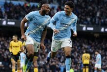 صورة مرموش يقود مانشستر سيتي لافتراس ولفرهامبتون وتشديد الخناق على أرسنال بالبريميرليج