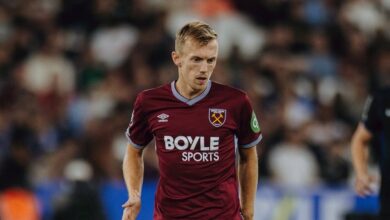 صورة وست هام يؤكد إعارة جيمس وارد-براوس إلى بيرنلي