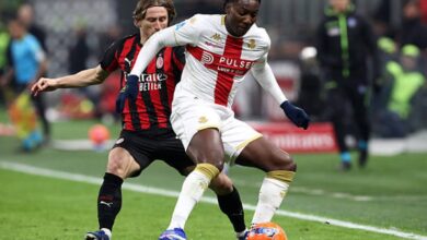 صورة يوفنتوس يواصل المفاوضات مع مدافع جنوى