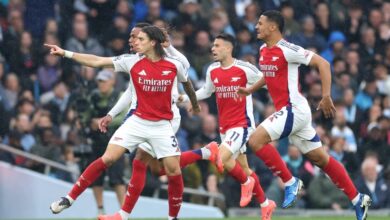 صورة آرسنال يدرس بيع مدافعه في الصيف