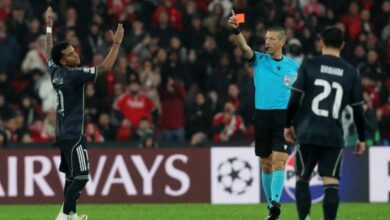 صورة الكشف عن عقوبة رودريجو بعد طرده ضد بنفيكا