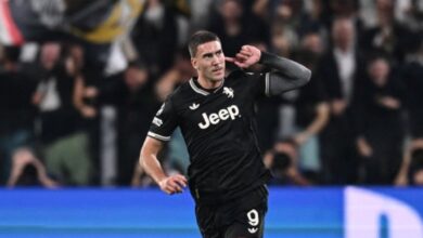 صورة المفاوضات متوقفة بين يوفنتوس وفلاهوفيتش حول تمديد العقد