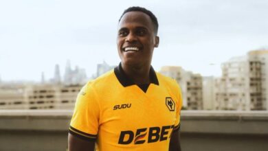 صورة بالميراس يتفق مع وولفرهامبتون على ضم جون أرياس