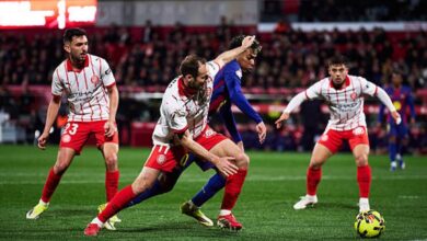 صورة برشلونة يسقط أمام جيرونا ويفرط بالصدارة لصالح ريال مدريد