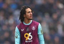 صورة بيرنلي يدين الإساءة العنصرية لحنبعل المجبري بعد مباراة تشيلسي