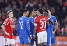 صورة حكم مباراة ريال مدريد ضد بنفيكا في دوري أبطال أوروبا