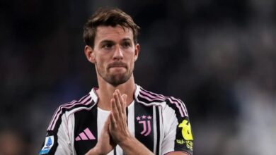 صورة دانييلي روغاني يقترب من فيورنتينا