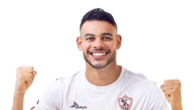 صورة رسميًا..النجمة السعودي يعلن تعاقده مع نبيل عماد دونجا