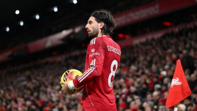 صورة سوبوسلاي يوضح موقفه من التجديد مع ليفربول