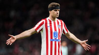 صورة سورلوث يسعى لاستعادة تألقه أمام برشلونة