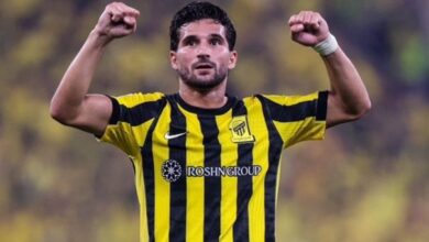 صورة عوار يكتب اسمه بحروف من ذهب في النخبة الآسيوية