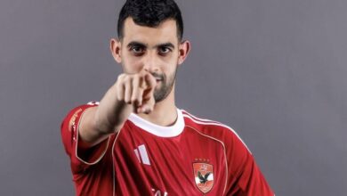 صورة غضب داخل الأهلي بسبب بلعمري