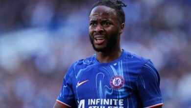 صورة نابولي يكثف جهوده للتوقيع مع سترلينج