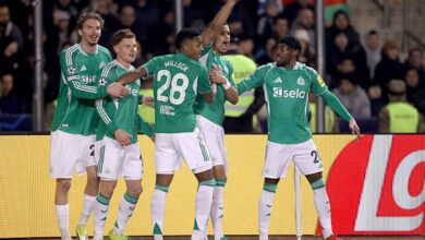 صورة نيوكاسل يكتسح قره باغ في ذهاب ملحق دوري أبطال أوروبا