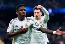 صورة هل وجّه فينيسيوس رسالة حاسمة إلى بيريز؟