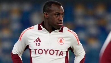 صورة هل يعود سعود عبدالحميد للدوري السعودي؟.. وكيل اللاعب يجيب